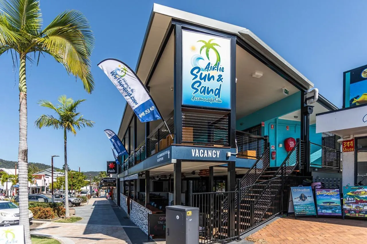 Airlie Sun & Sand Accommodation #2 埃尔利海滩