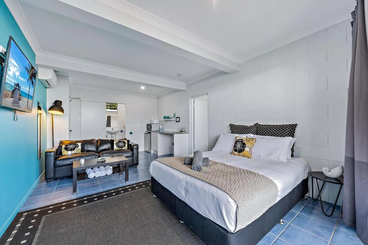 Airlie Sun & Sand Accommodation #2 埃尔利海滩